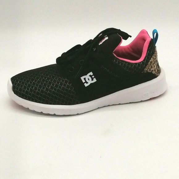 DC | Shoes | Dc Womens Heathrow Tx Se Lace Up Sneaker Cushioned Black Pink  Sz 5 M New | Poshmark